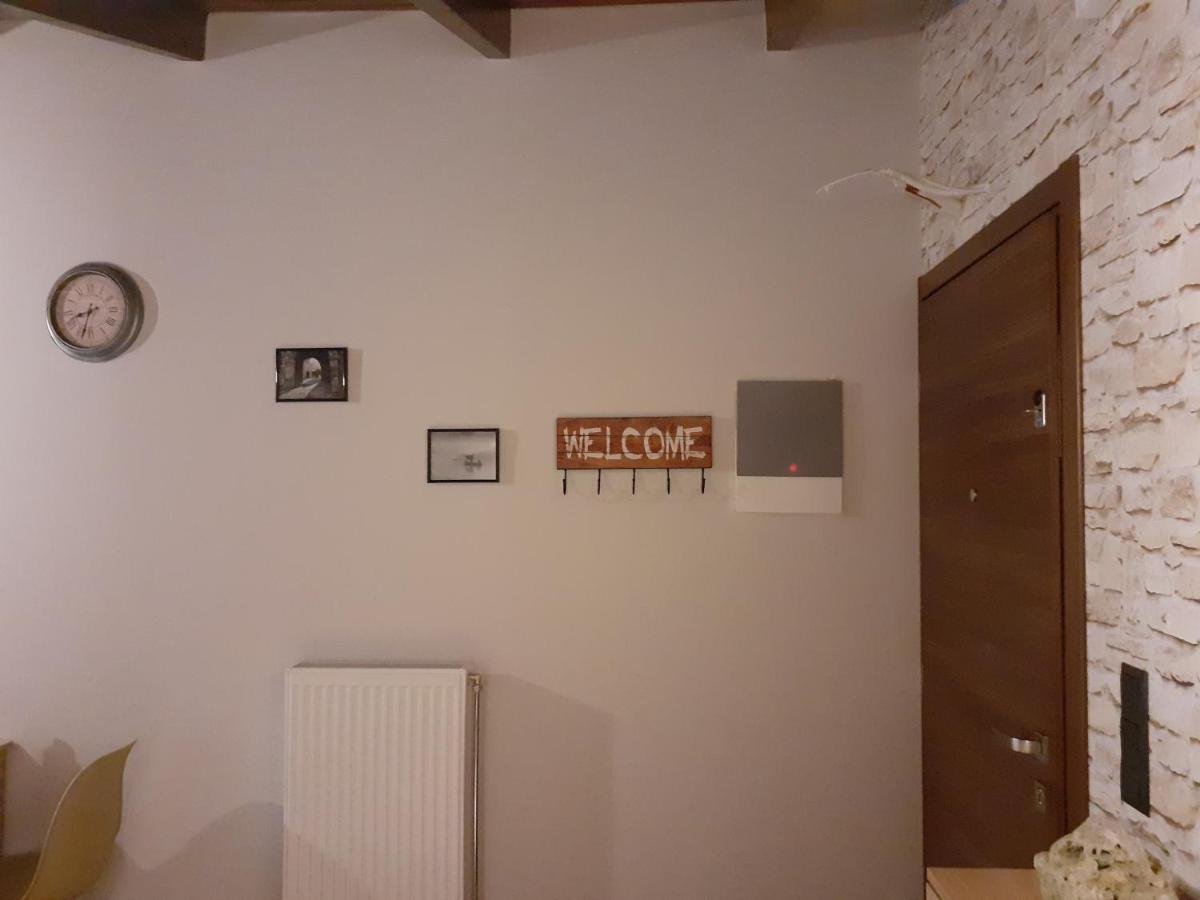 The View Attic Appartement Ioannina Buitenkant foto