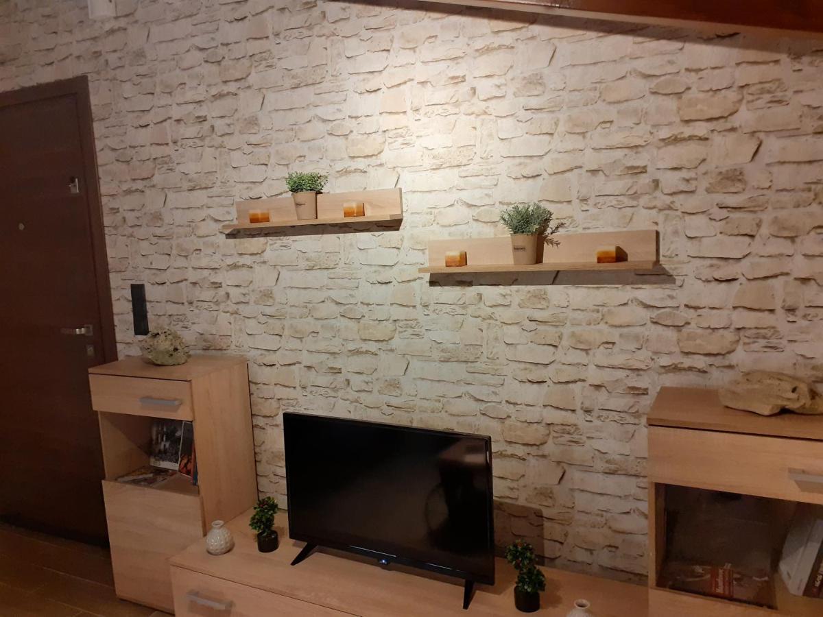 The View Attic Appartement Ioannina Buitenkant foto