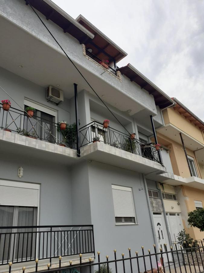 The View Attic Appartement Ioannina Buitenkant foto